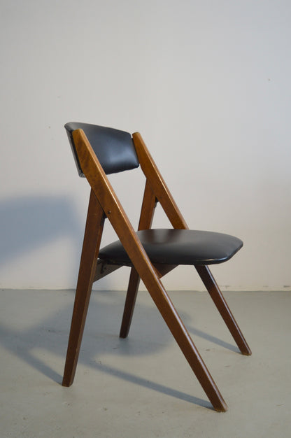 Black Wood & Vinyl Foldable Chair