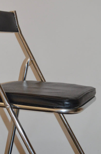 Mid Century Chrome & Black Vinyl 'Fujiset' Folding Chair