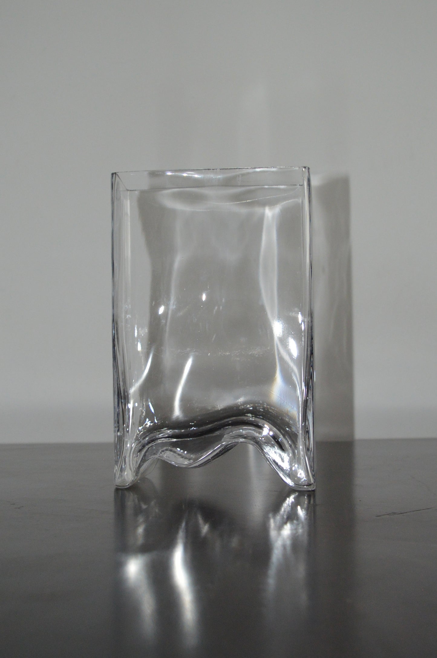 Glass Wave Base Vase