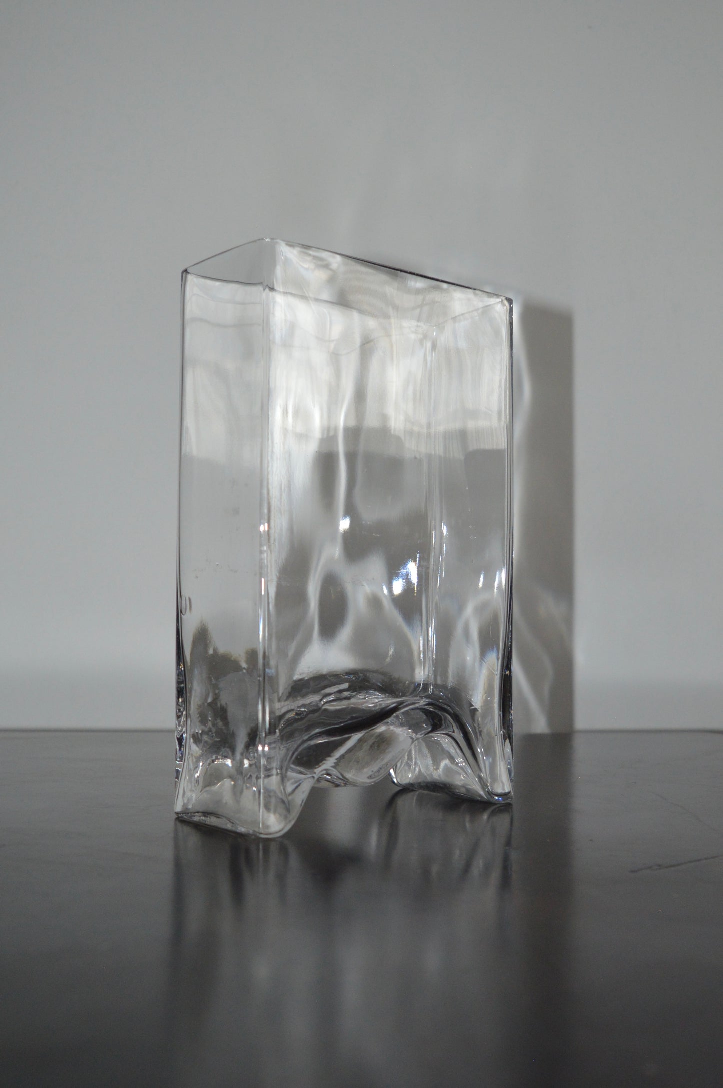 Glass Wave Base Vase